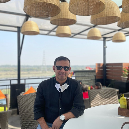 178006397 10159249135600909 2430199586237377898 n.jpg