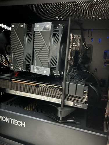 F85E5A26 0891 4E4A 84E4 EF52D723231C