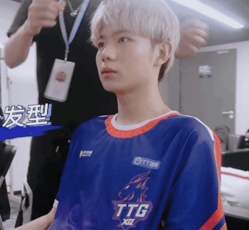 img 15981868126540075R65Sgy1gi10ecq7png30eh0dcb2e.gif