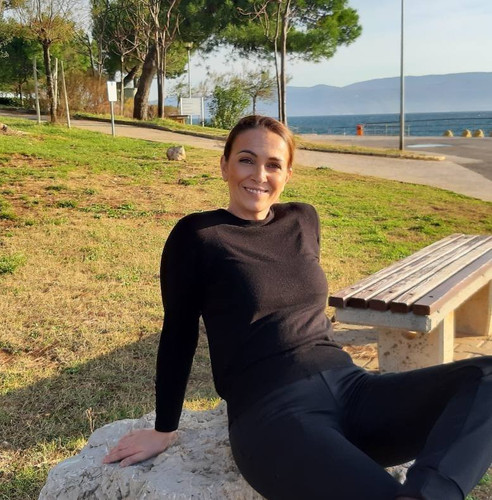 78244269 245139569792422 9100821428600569856 n.jpg? nc cat=109&ccb=1 7& nc sid=5f2048& nc ohc=ylC5K0.jpg