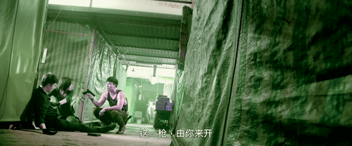 Undercover.vs.Undercover.2019.2160p.WEB DL.AAC.H265.DV MISS.mkv 20240131 193617.049.png