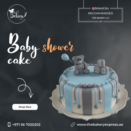 Baby shower cake.png