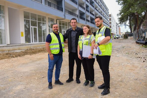 445493448 1001057321389435 1551821136816362623 n.jpg?stp=dst jpg p526x395& nc cat=102&ccb=1 7& nc si.jpg