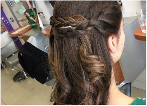 STYLISH HAIR EXTENSIONS IN KENT.jpg