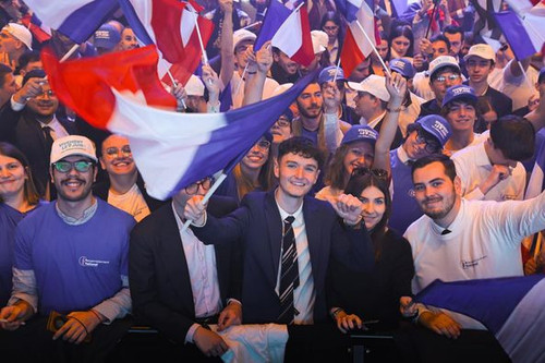 445798770 998492874978949 6701463870795830631 n.jpg?stp=dst jpg p526x395& nc cat=106&ccb=1 7& nc sid.jpg