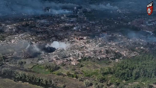 J8IdPwl hVS6day9.jpg