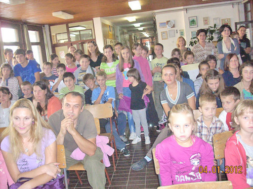 NIKON COOLPIX L10 614x461 004546.jpg