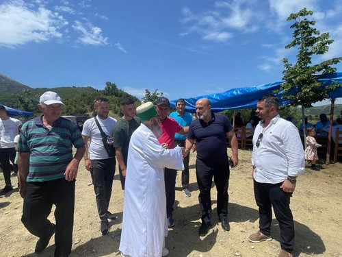 447199975 993875722107755 8509558825421907235 n.jpg?stp=dst jpg s600x600& nc cat=106&ccb=1 7& nc sid.jpg