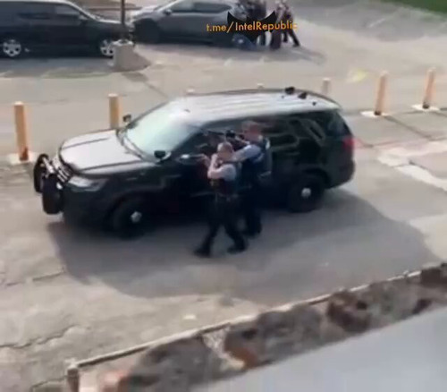 uAjUX2 ewdry1JkL.jpg