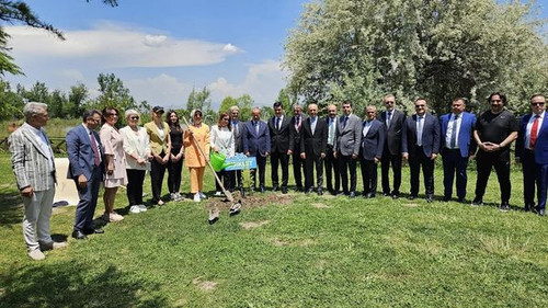 447402941 1318442622400647 7724451584745789002 n.jpg?stp=dst jpg s600x600& nc cat=102&ccb=1 7& nc si.jpg