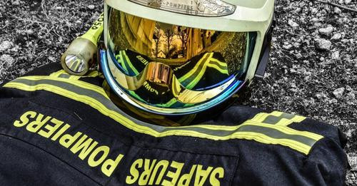 1465480766725571491?url=https%3A%2F%2Factuforcesdelordre.fr%2Fwp content%2Fuploads%2F2019%2F10%2FWha.jpg