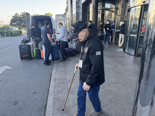 GPId9 gXUAENdnR?format=jpg.jpg