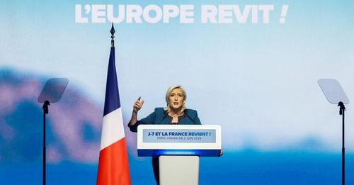 316590825648209518?url=https%3A%2F%2Fstatic.cnews.fr%2Fsites%2Fdefault%2Ffiles%2F0mlpmeeting taille1.jpg