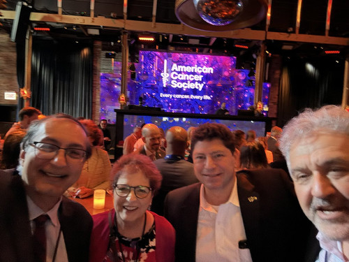 GPJEiTqW8AAy dR?format=jpg.jpg