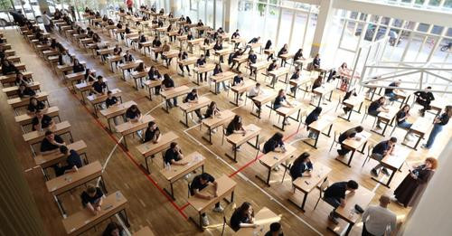 8283133824766336958?url=https%3A%2F%2Fwww.balkanweb.com%2Fwp content%2Fuploads%2F2024%2F05%2Fmatura .jpg