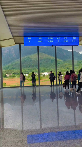 dfSVeRL8iUWn EFk.jpg