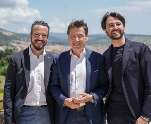 447822709 882988693637244 4623947359932342529 n.jpg?stp=dst jpg s600x600& nc cat=111&ccb=1 7& nc sid.jpg