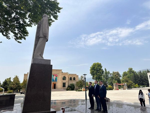 447729206 764207079252491 230771844486480478 n.jpg?stp=dst jpg s600x600& nc cat=110&ccb=1 7& nc sid=.jpg