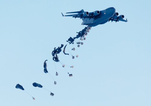 GPHRkPcWQAAWg E?format=jpg.jpg