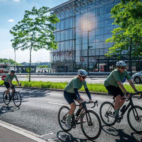 GPKZWJ b0AAEuzF?format=jpg.jpg