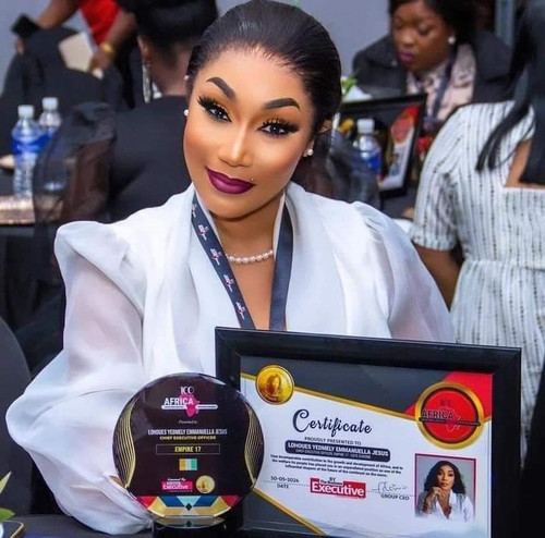 GPI OLQXMAAZaLM?format=jpg.jpg