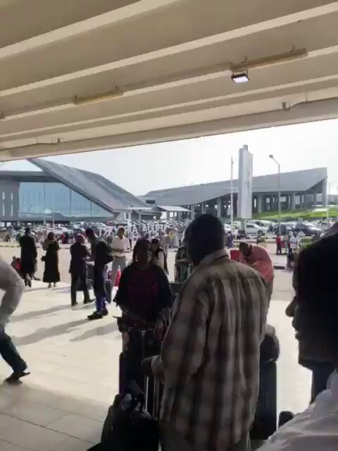 ymqcwDZlHO9uK2a2.jpg