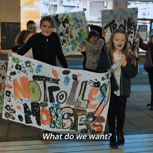 YNuqKbMusUow6 v9.jpg