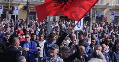 1340701230519416423?url=https%3A%2F%2Fgazetashqiptare.al%2Fwp content%2Fuploads%2F2024%2F06%2Fprotes.jpg