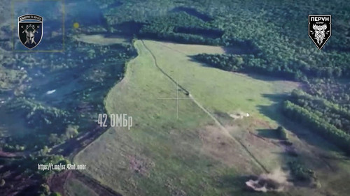 z gDiuHL0U LiqOT.jpg