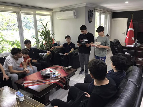 441904546 985730403555118 7877923801566963027 n.jpg?stp=cp6 dst jpg s600x600& nc cat=110&ccb=1 7& nc.jpg