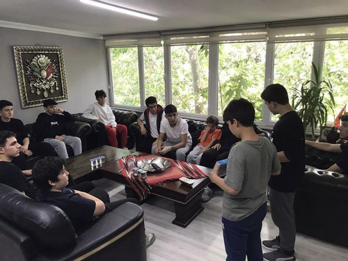 445369212 985730380221787 3912151833968792384 n.jpg?stp=cp6 dst jpg s600x600& nc cat=109&ccb=1 7& nc.jpg