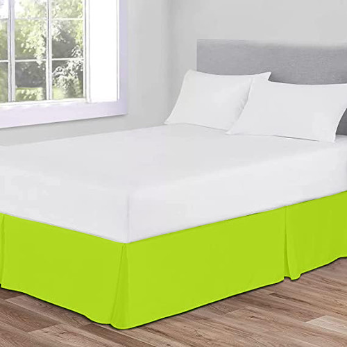 Parrot green 3.jpg