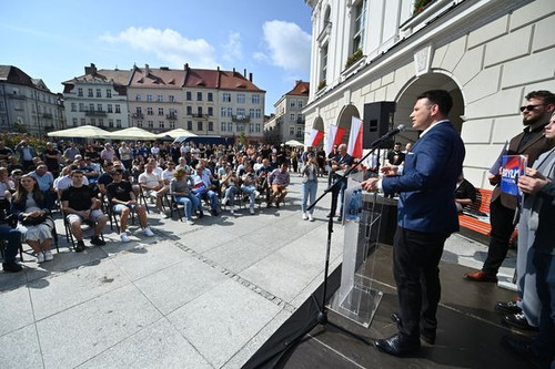 447507226 1023924555967126 2271026114579752895 n.jpg?stp=dst jpg p526x395& nc cat=106&ccb=1 7& nc si.jpg