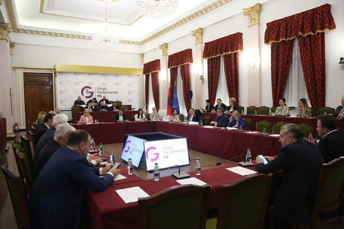 447507318 1013979673427800 5096040889181274435 n.jpg?stp=dst jpg p526x395& nc cat=101&ccb=1 7& nc si.jpg