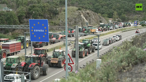 vOJDnX DcYhX0Ds3.jpg