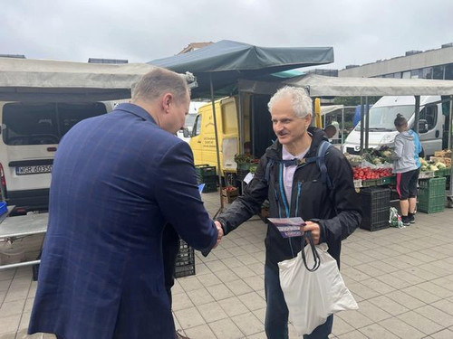 447414256 869463551672796 6185554468147803562 n.jpg?stp=cp6 dst jpg s600x600& nc cat=108&ccb=1 7& nc.jpg