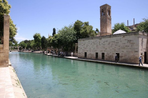 447296339 868725325299636 3127304649072943675 n.jpg?stp=dst jpg p526x395& nc cat=102&ccb=1 7& nc sid.jpg