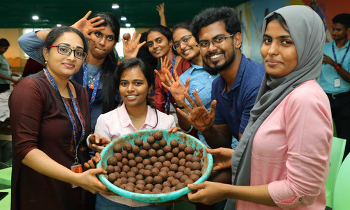 Picsart 23 11 17 17 09 26 595.jpg