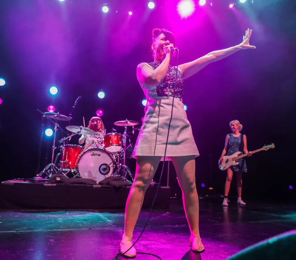 bikini kill credito debi del grande