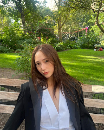 krystal 5.jpg