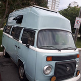 Kombi flex motorhome de teto alto vista de frente