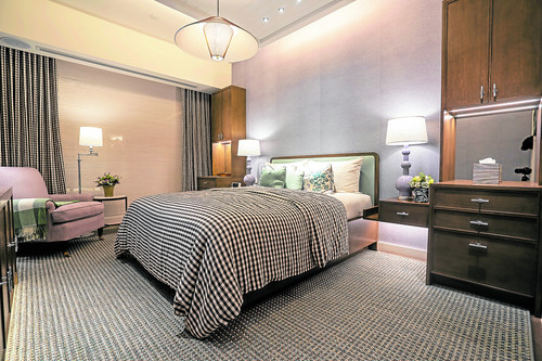 Experience refined living at Edades West, where every corner exudes elegance and comforting solace..1
