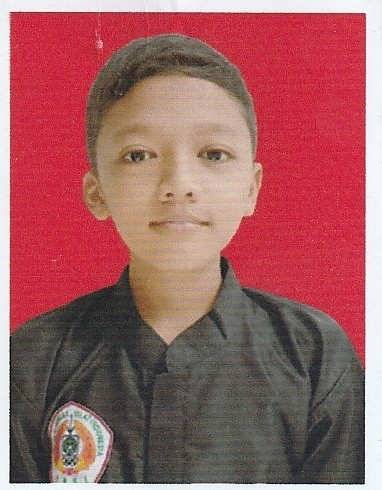 scaled Rizky foto (1).jpg