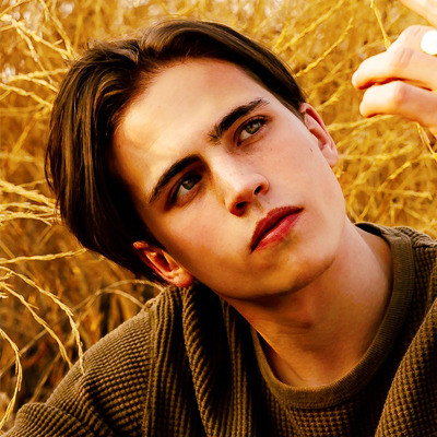 tumblr 11c0f6a6b00466bc0f685d1d1334fe8e c08b4ad2 400.jpg