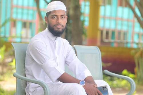 received 1325978431661427 01.jpg