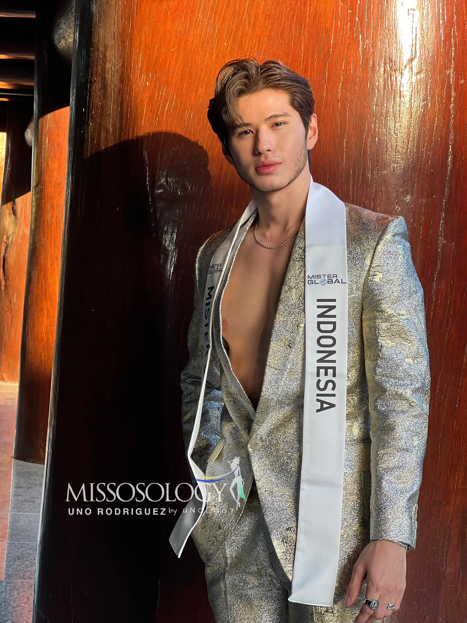 candidatos a 9th mr global. final: 26 nov. sede: thailand. - Página 19 JoWcufe