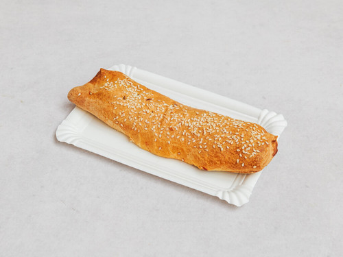 9884273 czernis poranek Food pasztecik z parowka 4x3.jpg