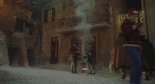 Elf.Me.2023.2160p.AMZN.WEB DL.DDP5.1.HDR.H.265 QuaSO 003.png
