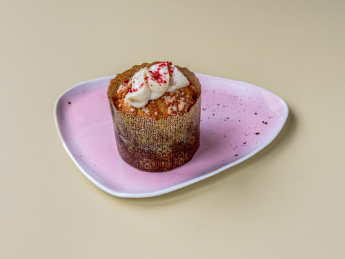 9836316 bezowka Food brioszka wanilia truskawka 4x3.jpg