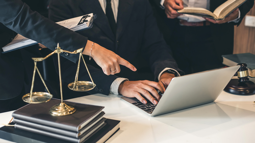 insolvency lawyers (4).png